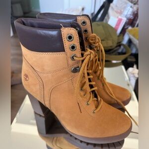 New Timberland Heel Booties 7.5